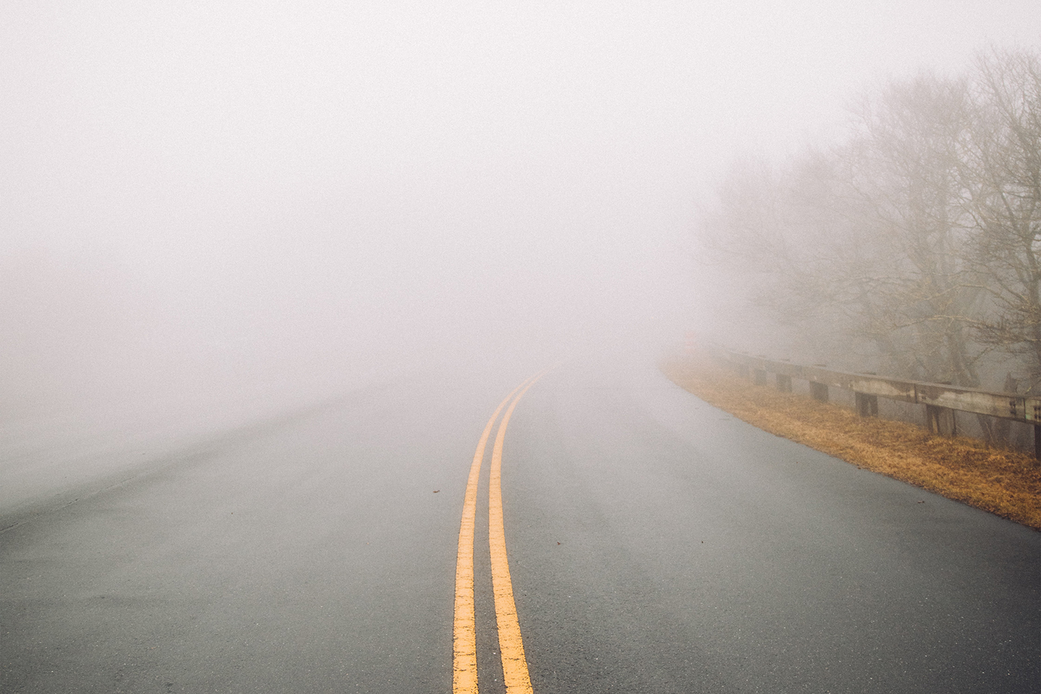 Foggy Road rsBVnIf7WDE-crop Foggy Road rsBVnIf7WDE-crop
